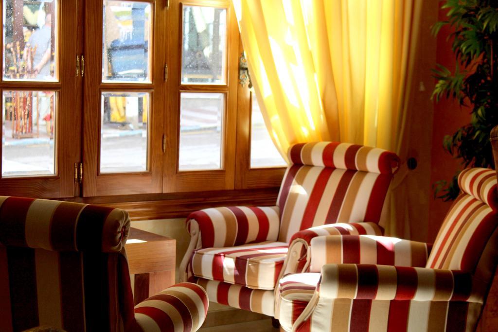Hôtel El Sol à Lanjarón Extérieur photo