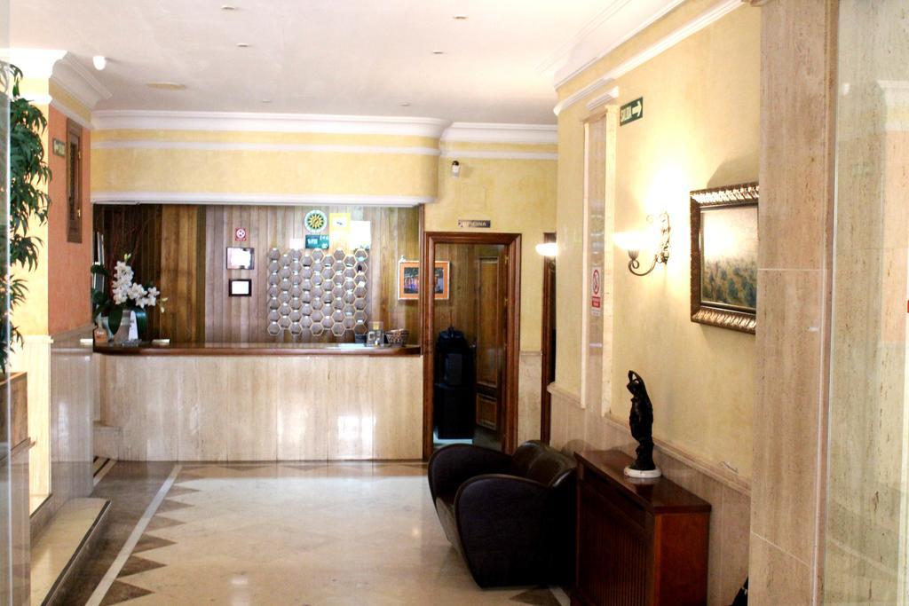 Hôtel El Sol à Lanjarón Extérieur photo