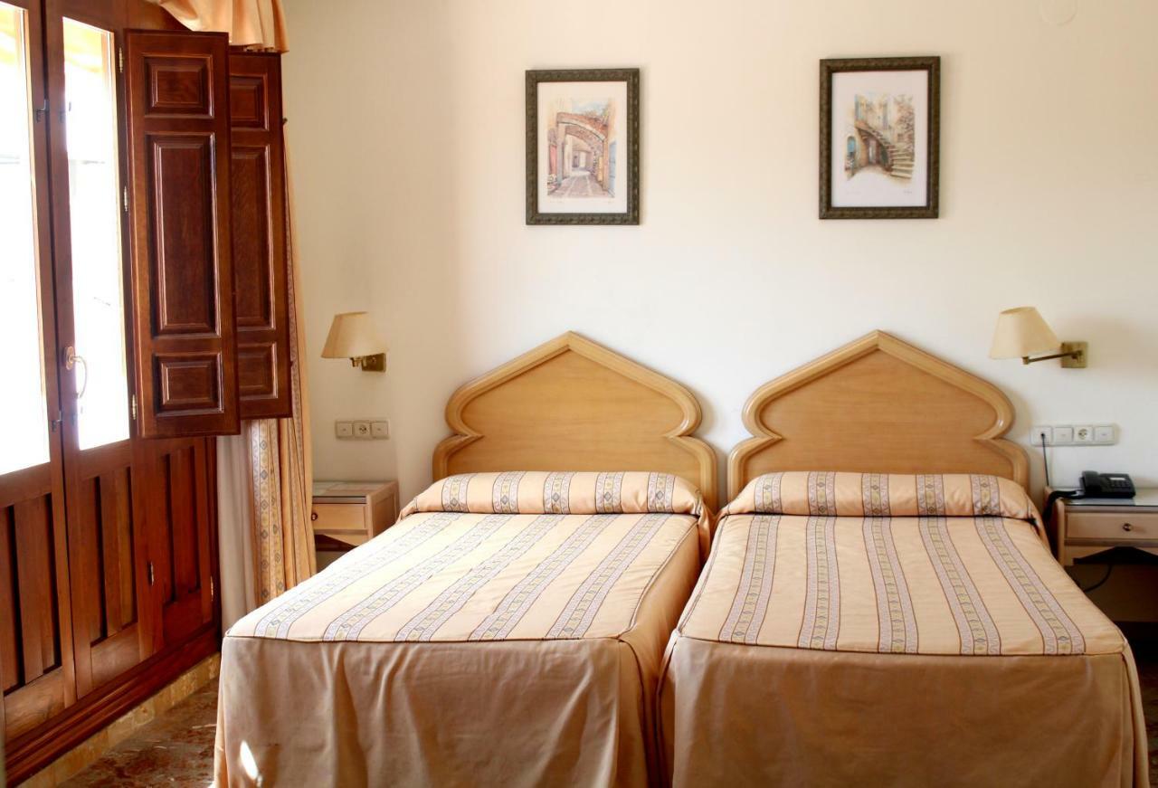 Hôtel El Sol à Lanjarón Extérieur photo
